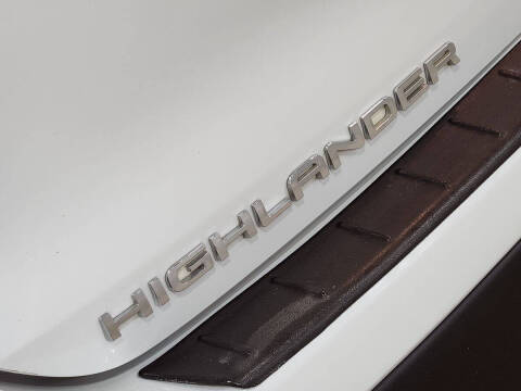 2022 Toyota Highlander XLE