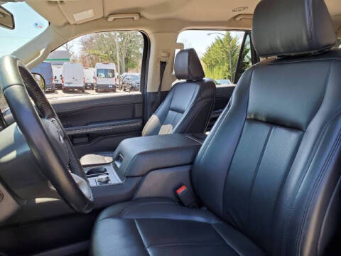 2024 Ford Expedition MAX XLT