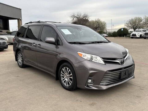 2020 Toyota Sienna for sale at KIAN MOTORS INC in Plano TX