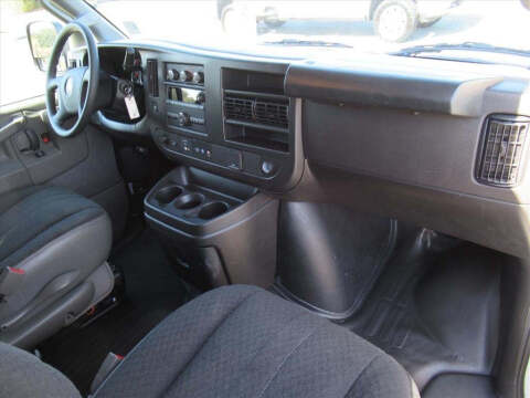 2024 Chevrolet Express 2500