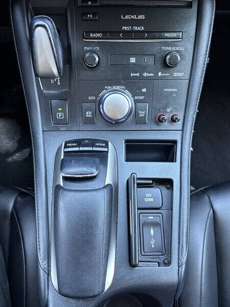 2014 Lexus CT 200h