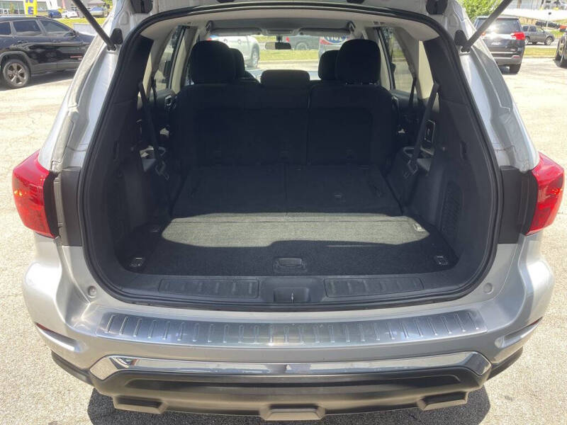 2017 Nissan Pathfinder S