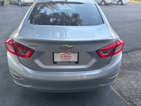 2019 Chevrolet Cruze LS