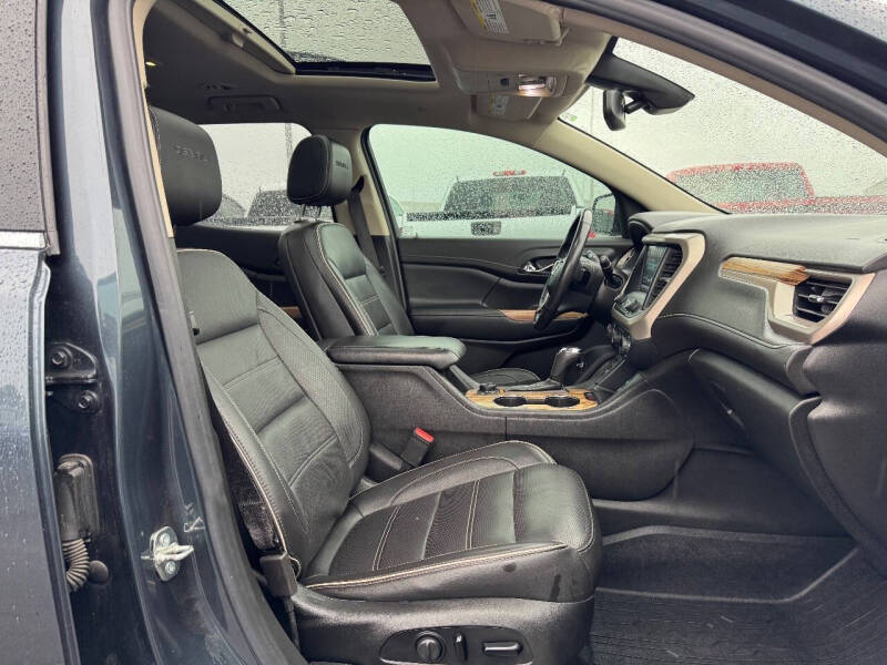 2019 GMC Acadia Denali