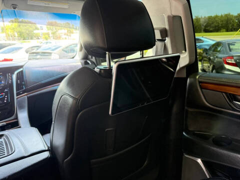 2019 Cadillac Escalade Luxury