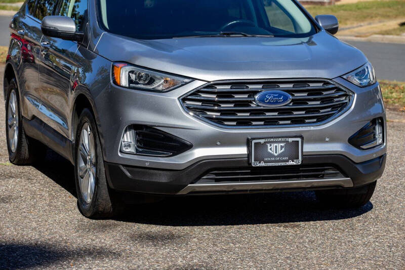 2020 Ford Edge Titanium