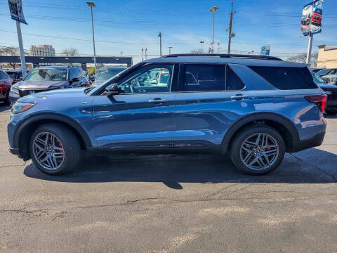 2025 Ford Explorer ST-Line