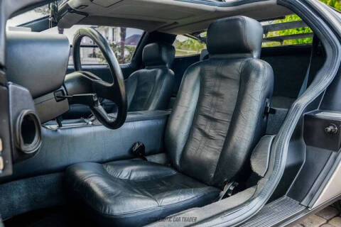 1981 DeLorean DMC-12