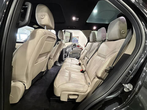 2017 Land Rover Discovery SE