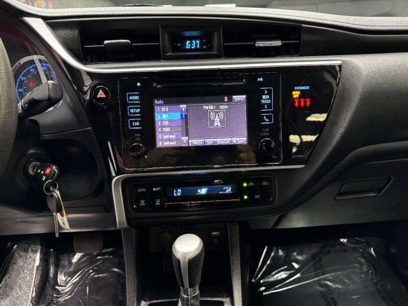 2019 Toyota Corolla LE