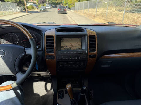 2005 Lexus GX 470