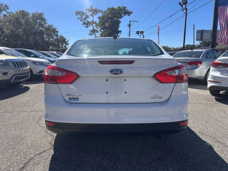 2013 Ford Focus SE