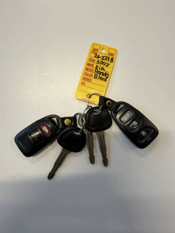 2007 Kia Rondo EX