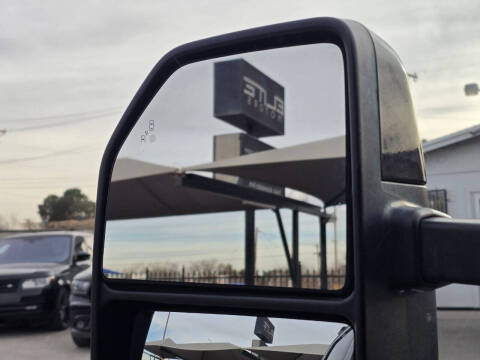 2019 Ford F-350 Super Duty Lariat