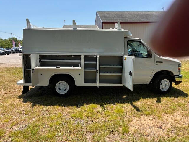 2017 Ford E-Series E-350 SD