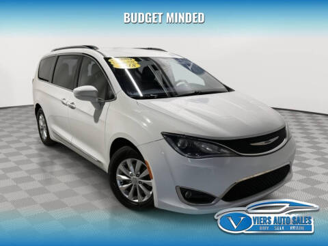 2018 Chrysler Pacifica Touring L Plus