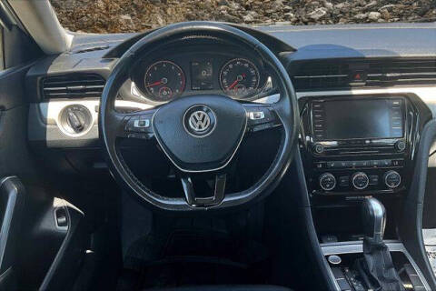 2020 Volkswagen Passat SE