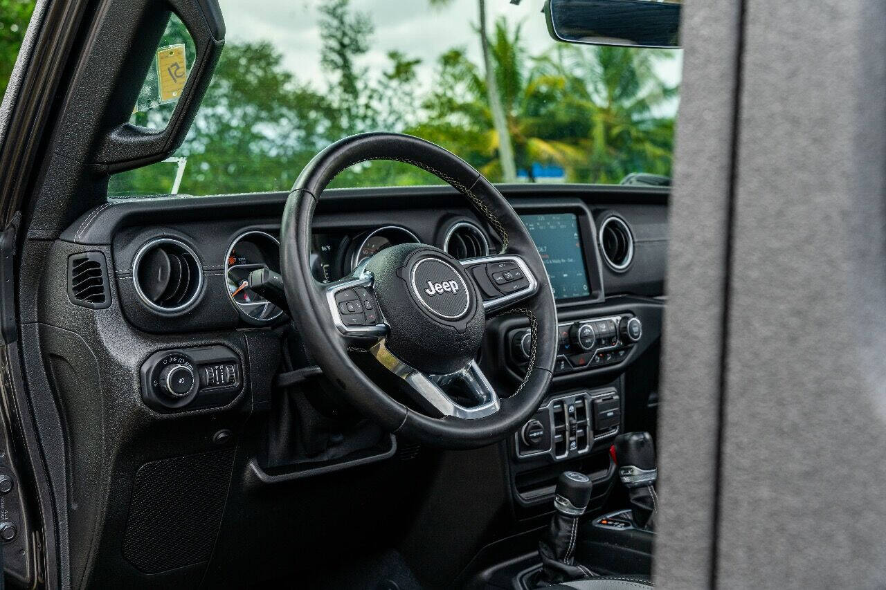 2020 JEEP Wrangler SUV / Crossover - $57,999