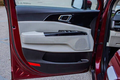 2023 Kia Carnival EX