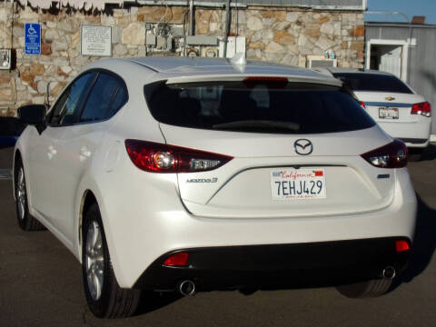 2014 Mazda MAZDA3 i Grand Touring