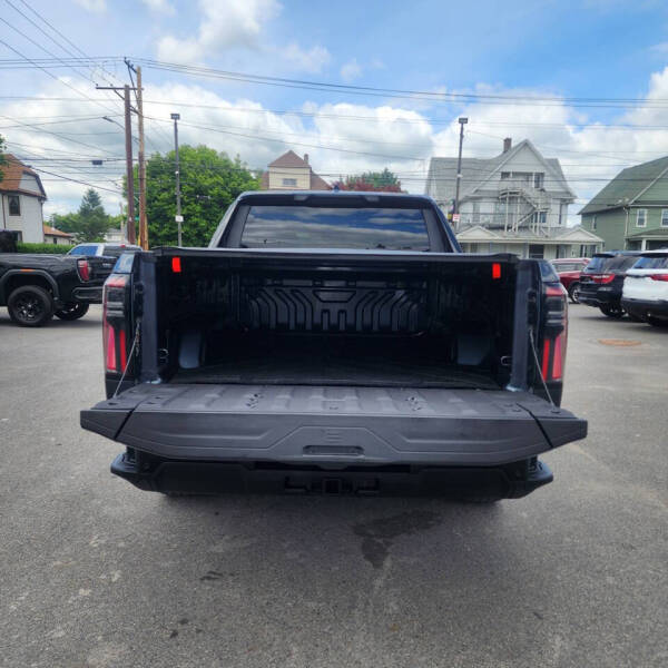 2026 GMC Sierra EV Elevation
