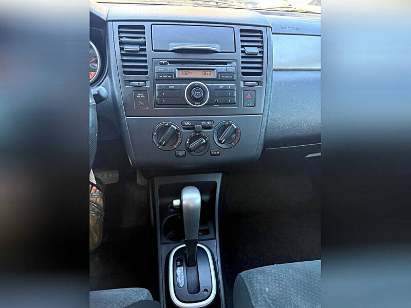 2012 Nissan Versa 1.8 S