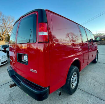 2018 GMC Savana 2500