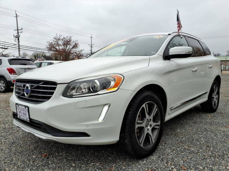 2015 Volvo XC60 T6 Platinum