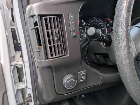 2024 Chevrolet Express 2500