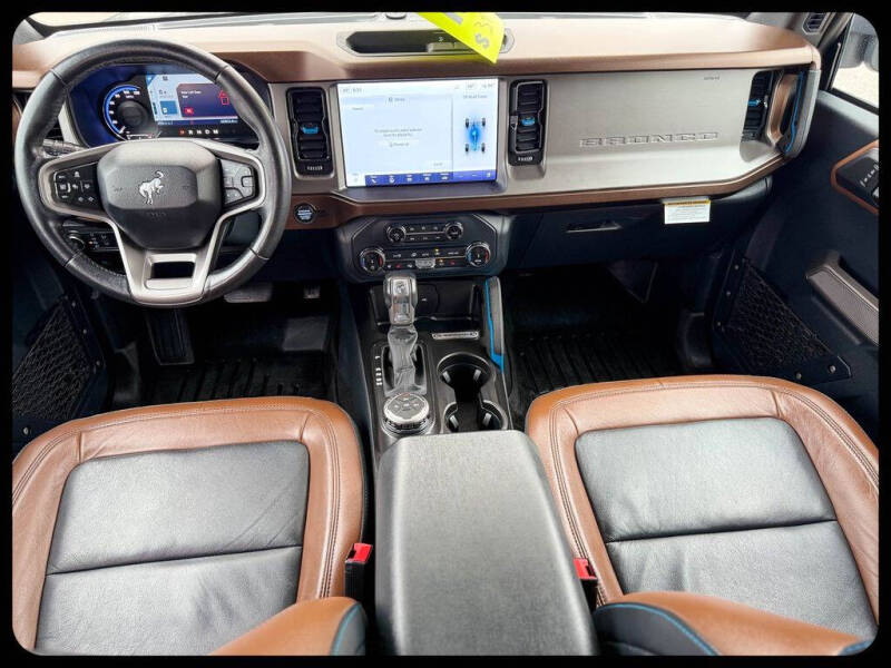 2022 Ford Bronco Outer Banks
