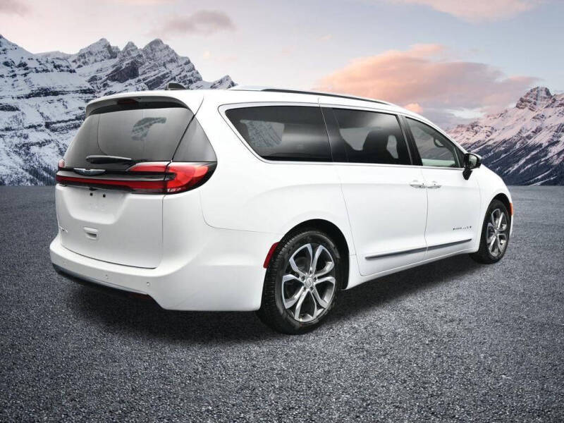 2026 Chrysler Pacifica Pinnacle