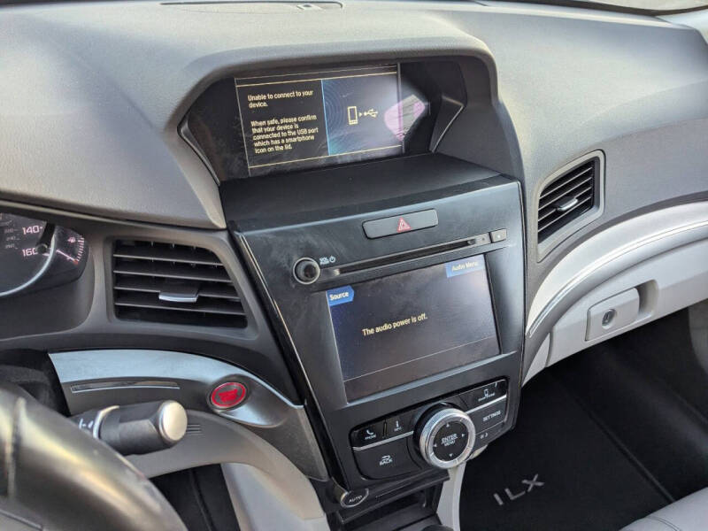 2020 Acura ILX w/Premium