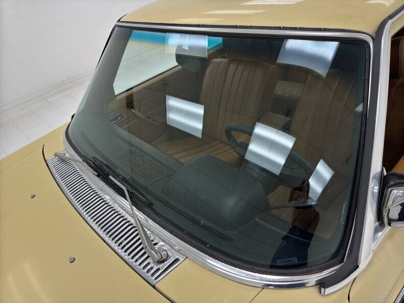 1975 Mercedes-Benz 300-Class
