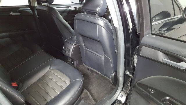 2018 Ford Fusion Hybrid SE