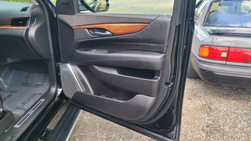 2017 Cadillac Escalade Premium Luxury