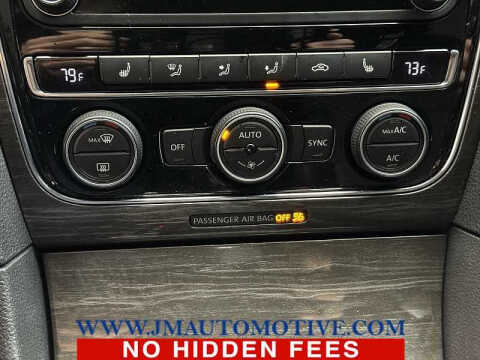 2017 Volkswagen Passat 1.8T SE