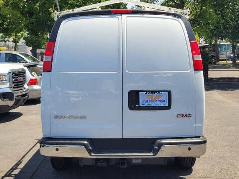 2021 GMC Savana 2500