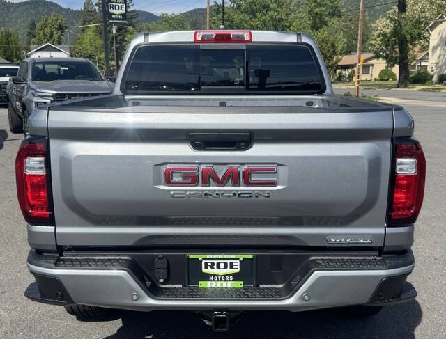 2025 GMC Canyon Elevation