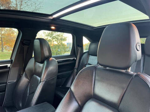 2012 Porsche Cayenne S Hybrid