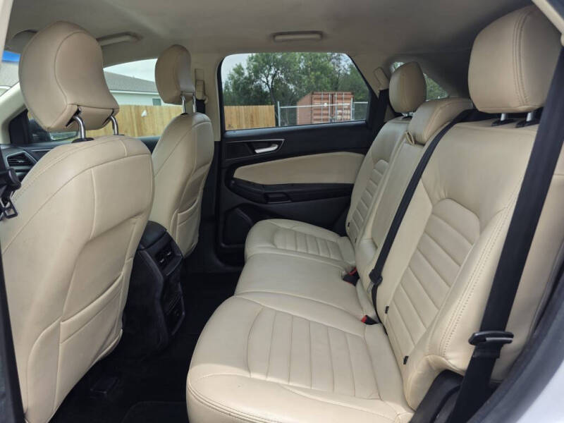 2015 Ford Edge SE