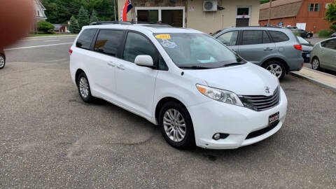 2012 Toyota Sienna