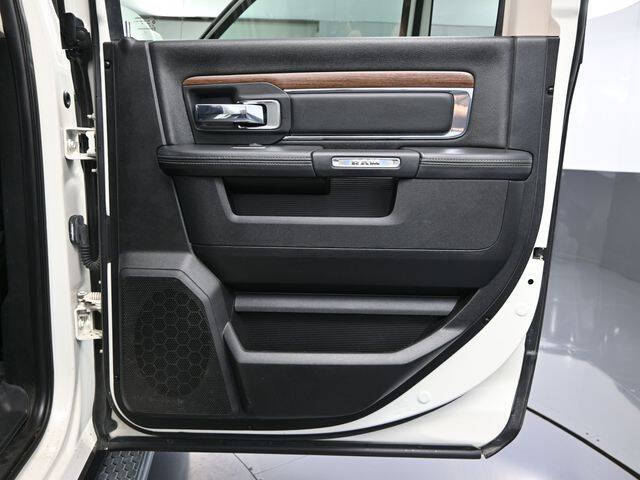 2017 RAM 1500 Laramie