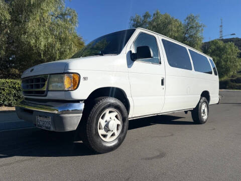2002 Ford E-Series E-350 SD XLT