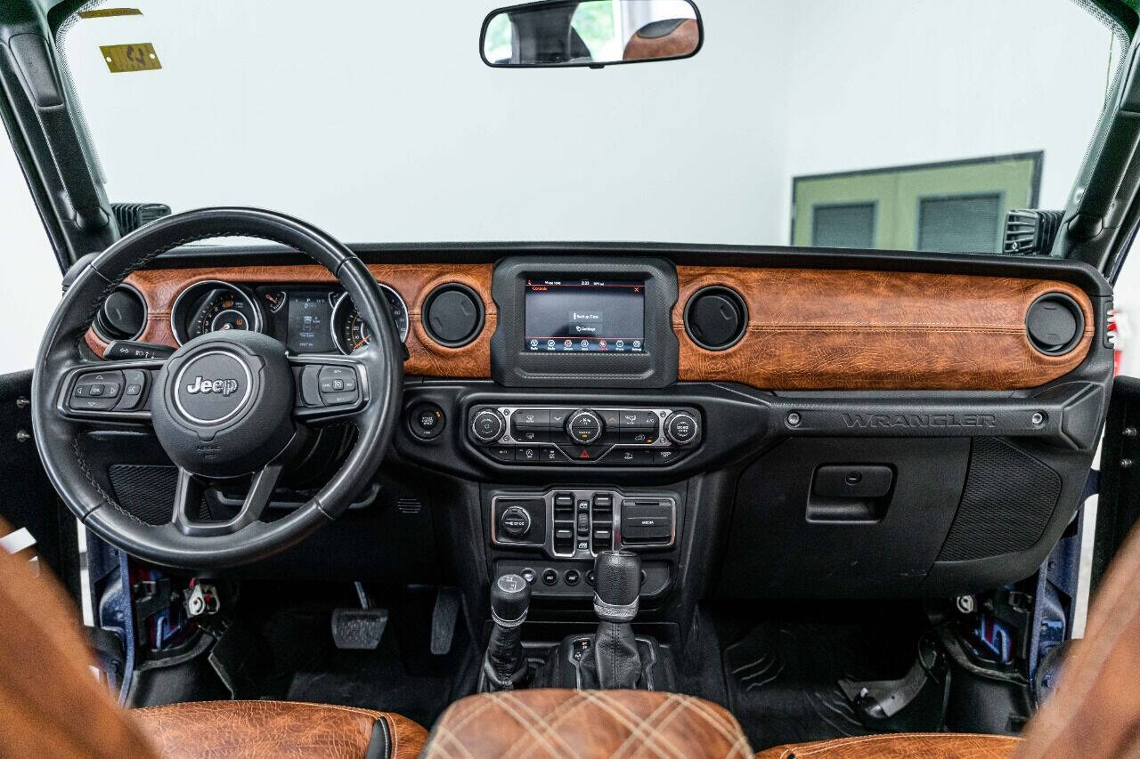 2022 JEEP Wrangler SUV / Crossover - $61,999