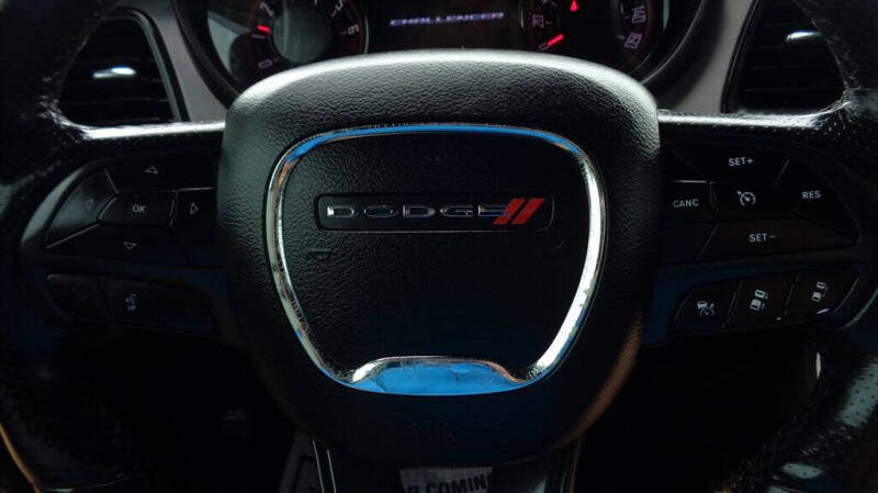 2019 Dodge Challenger SXT