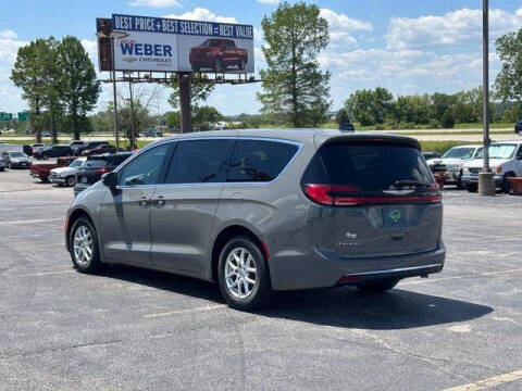 2023 Chrysler Pacifica Touring L