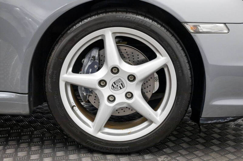 2006 Porsche 911 Carrera