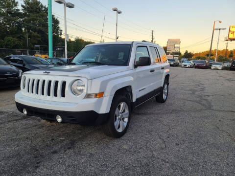 2016 Jeep Patriot for sale at King of Auto in Stone Mountain GA