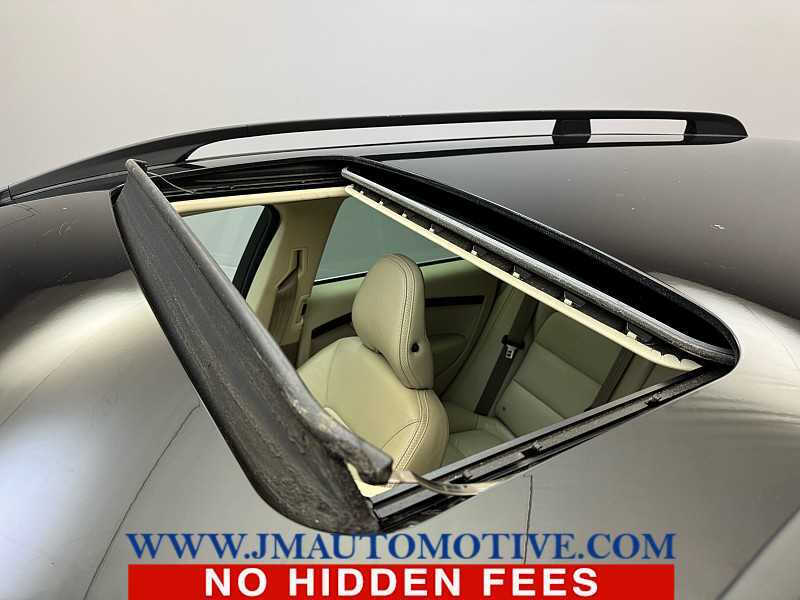 2012 Volvo XC70 T6 Platinum