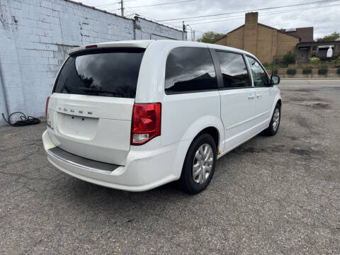2014 Dodge Grand Caravan SE